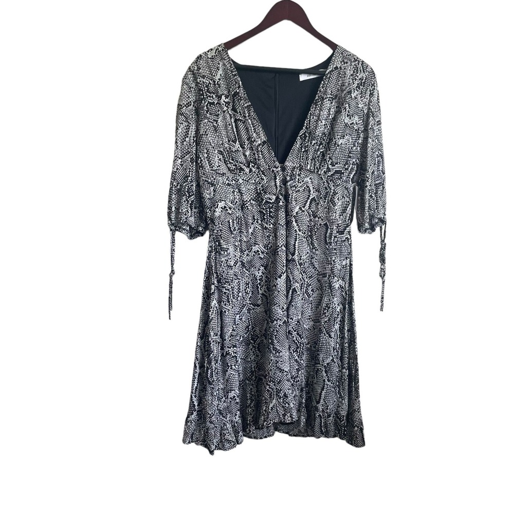 JustFab Women Animal Print Indie Sleaze Mini Dress‎ XL Gray Snakeskin Boho Edgy